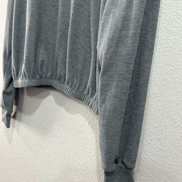 Cut & Paste Knit Crew Neck Oversized Cropped Longe Sleeve Sweater SZ Medium NWT - Picture 4 of 9